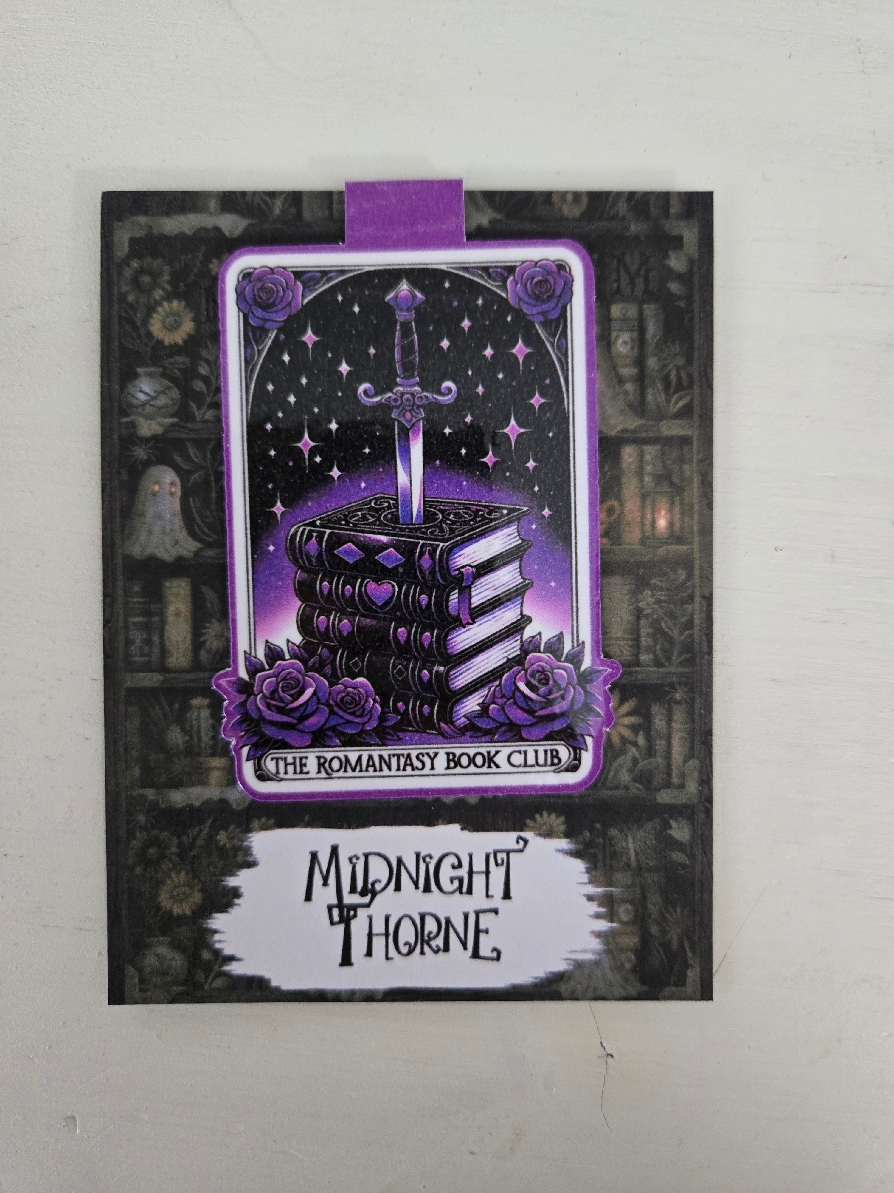 Romantasy Book Club Tarot Purple - Magnetic Bookmark