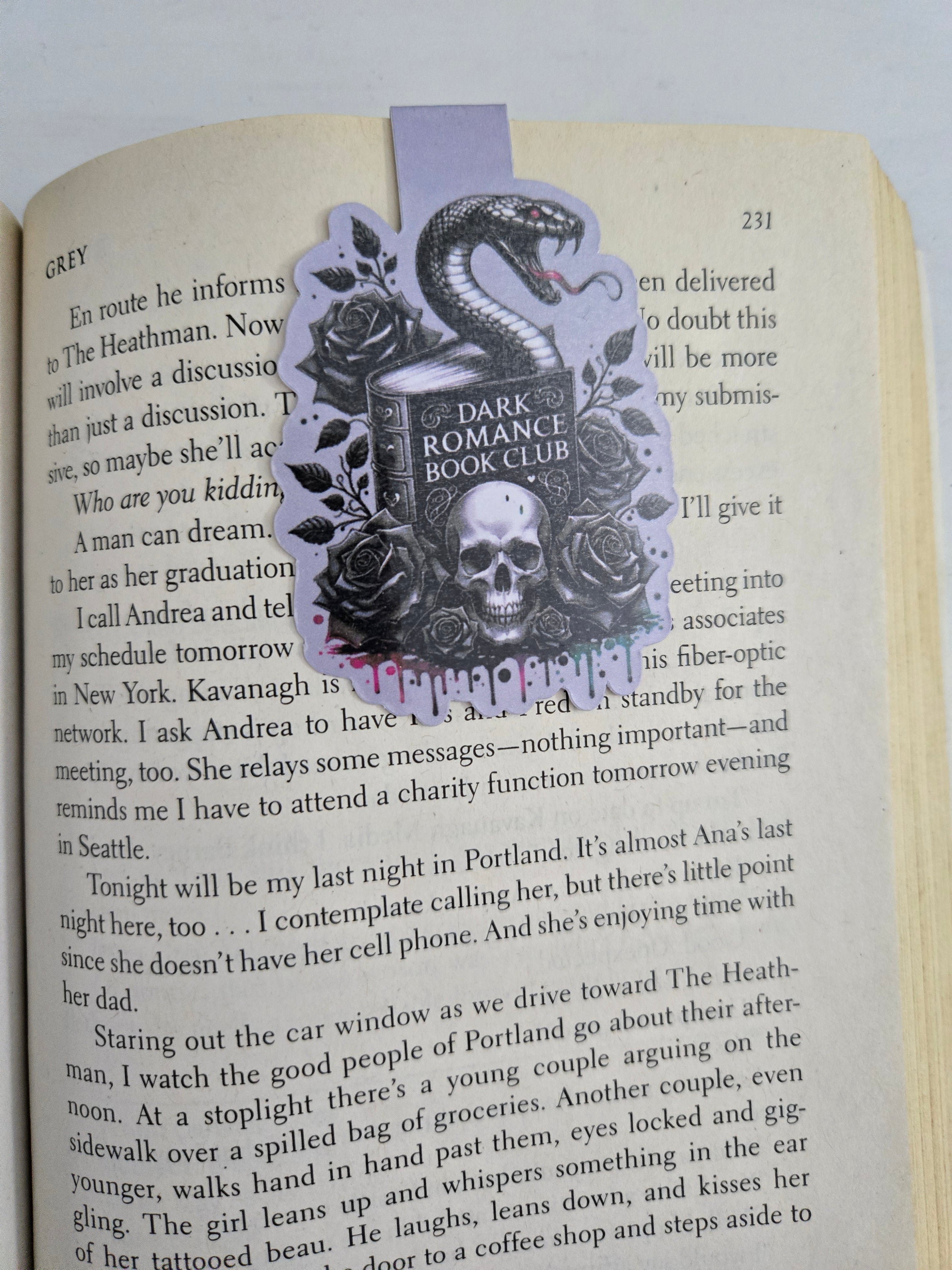 Dark Romance Book Club Snake Roses - Magnetic Bookmark